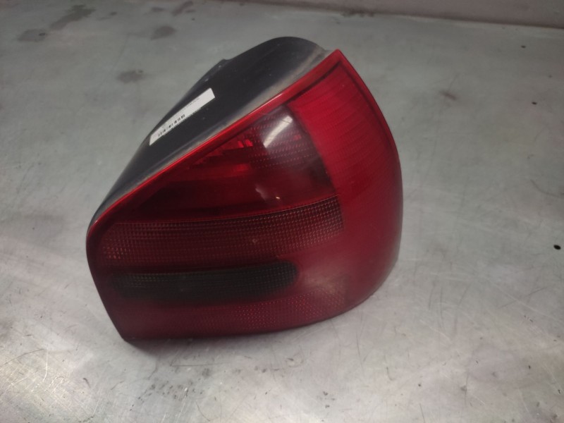 Recambio de piloto trasero derecho para audi a3 (8l) 1.9 tdi ambiente referencia OEM IAM   