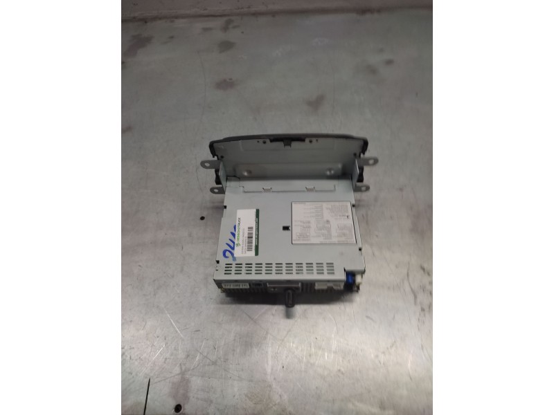 Recambio de sistema audio / radio cd para dacia sandero ii tce 90 (b8m1, b8ma) referencia OEM IAM 281151851R  