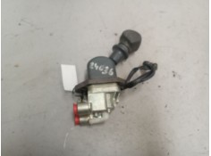 Recambio de palanca freno de mano para iveco eurocargo 05.03  fki 180 e tráfico urbano referencia OEM IAM 504062171  DPM94EY 2