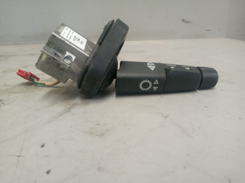 Recambio de mando cambio automatico para man tgs referencia OEM IAM 81255090165  