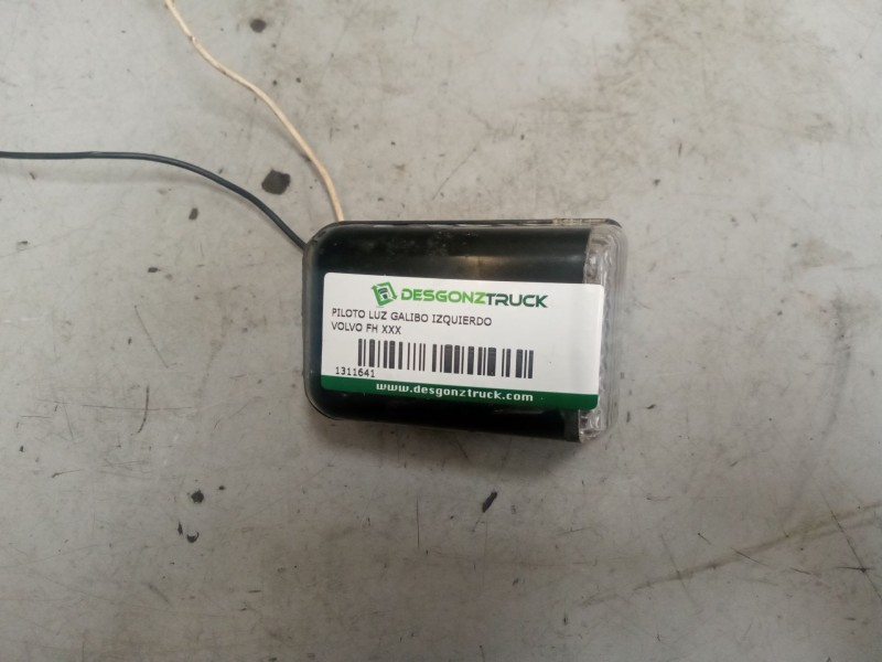Recambio de piloto luz galibo izquierdo para volvo fh xxx 12.8 diesel referencia OEM IAM   