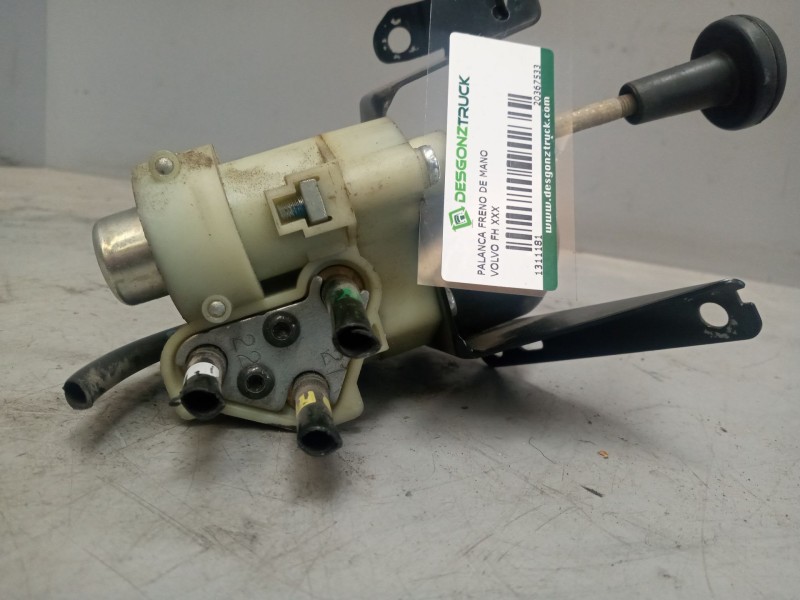 Recambio de palanca freno de mano para volvo fh xxx referencia OEM IAM 20367533  9617242040