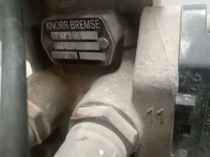 Recambio de valvula aire para iveco eurocargo 05.03  5.9 diesel referencia OEM IAM DX65C  