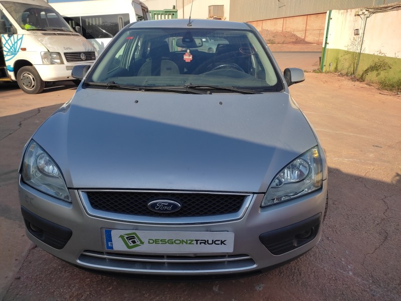ford focus berlina (cap) del año 2005