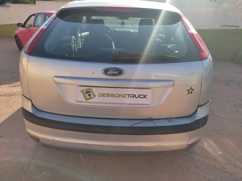 ford focus berlina (cap) del año 2005