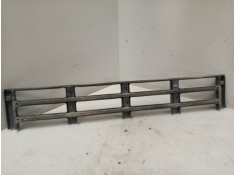 Recambio de rejilla delantera central para volvo fh xxx referencia OEM IAM 20529704   2