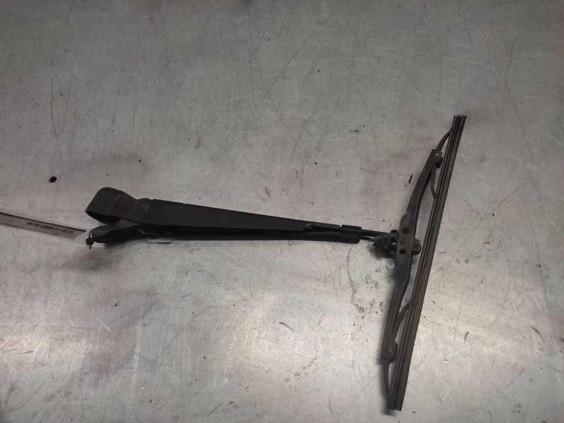 Recambio de brazo limpia trasero para peugeot partner (s2) combi plus referencia OEM IAM   