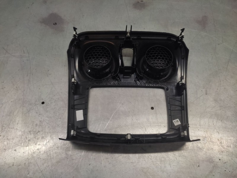 Recambio de guarnecido radio para dacia sandero ii tce 90 (b8m1, b8ma) referencia OEM IAM   