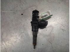 Recambio de inyector para volkswagen touareg (7l6) tdi v10 referencia OEM IAM 072130073H  