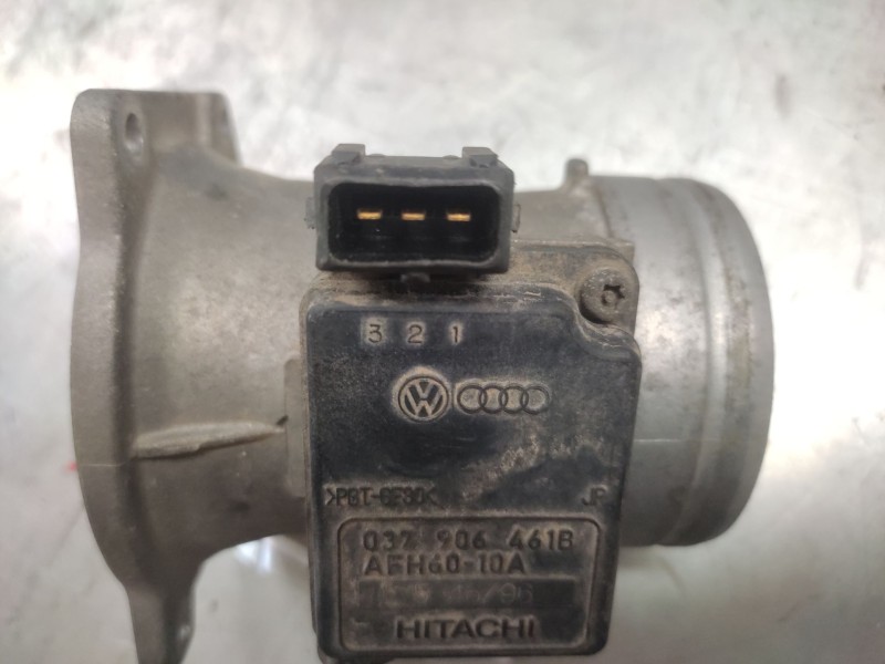 Recambio de caudalimetro para volkswagen golf iii (1h1) 1.6 referencia OEM IAM 037906461B  3 PINS