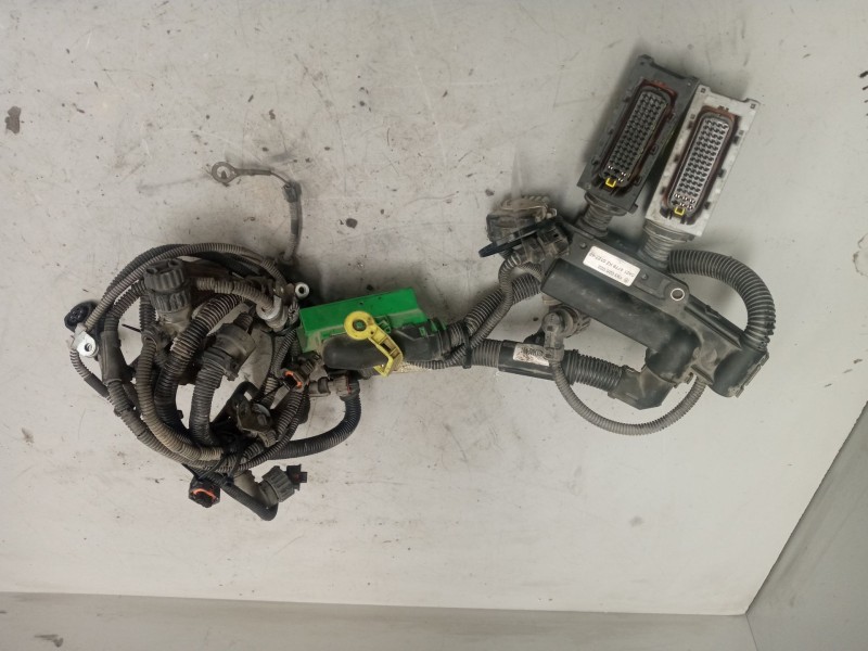 Recambio de instalacion electrica para renault midlum 4.8 diesel referencia OEM IAM 7420861073 INSTALACION ELECTRICA MOTOR 