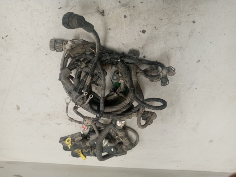 Recambio de instalacion electrica para renault midlum 4.8 diesel referencia OEM IAM 7420861073 INSTALACION ELECTRICA MOTOR 