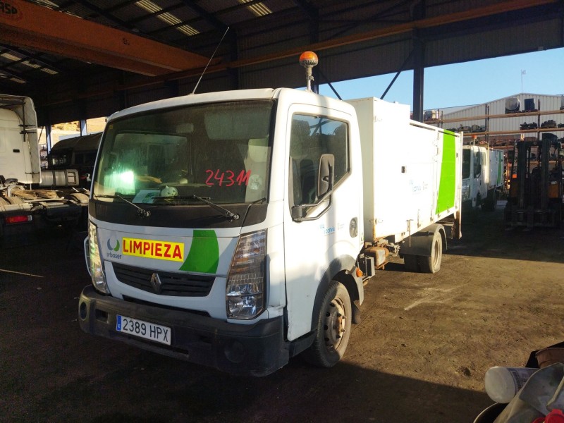 renault maxity del año 2013