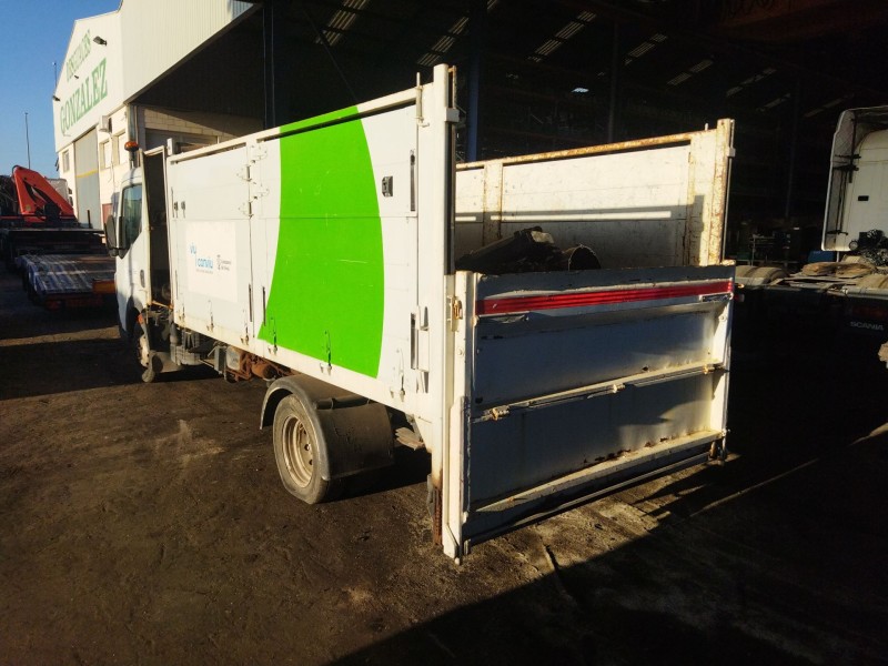 renault maxity del año 2013