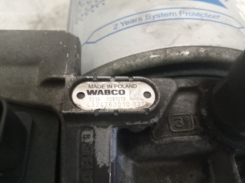 Recambio de valvula aire para iveco stralis (as) 11.1 diesel referencia OEM IAM 4324260010 VALVULA SECADORA 