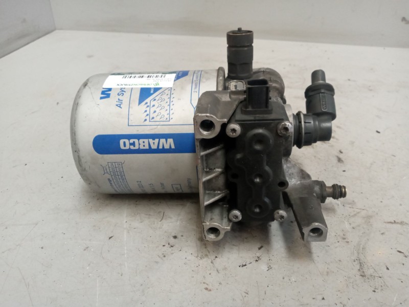 Recambio de valvula aire para iveco stralis (as) 11.1 diesel referencia OEM IAM 4324260010 VALVULA SECADORA 