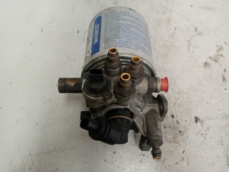 Recambio de valvula aire para iveco stralis (as) 11.1 diesel referencia OEM IAM 4324260010 VALVULA SECADORA 