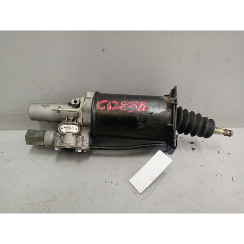 Recambio de servo embrague para man m2000l/m2000m 18.2x4 e2 6.9 diesel referencia OEM IAM 9700514060  WABCO