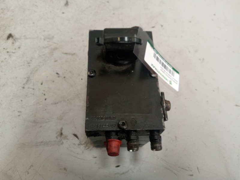 Recambio de bomba elevacion cabina para renault magnum ab 2005 12.8 diesel referencia OEM IAM 5010615920  
