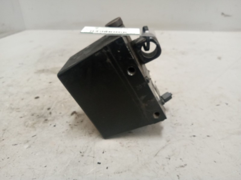 Recambio de bomba elevacion cabina para renault magnum ab diesel referencia OEM IAM 5010615919  