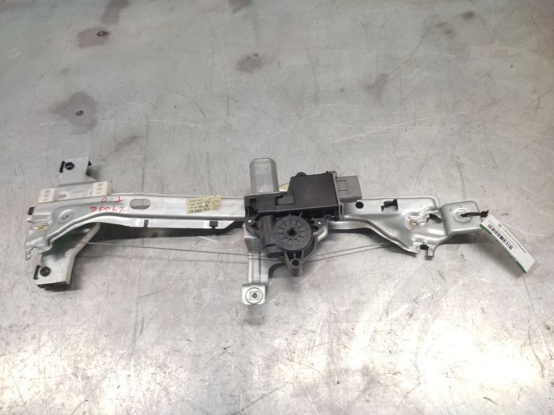 Recambio de elevalunas trasero derecho para peugeot 3008 monospace (0u_) 1.6 hdi referencia OEM IAM 9682808680  6 PINS