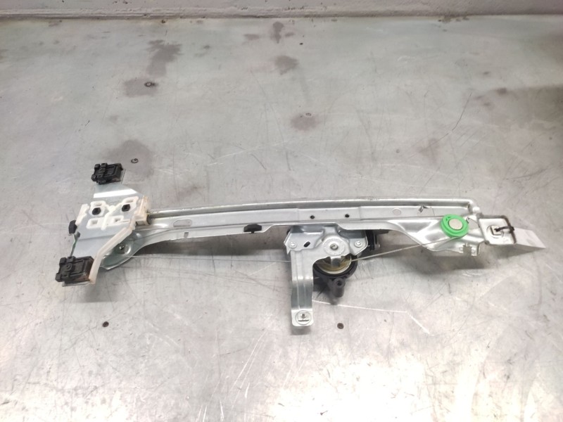 Recambio de elevalunas trasero izquierdo para peugeot 3008 monospace (0u_) 1.6 hdi referencia OEM IAM 9682808780  6 PINS