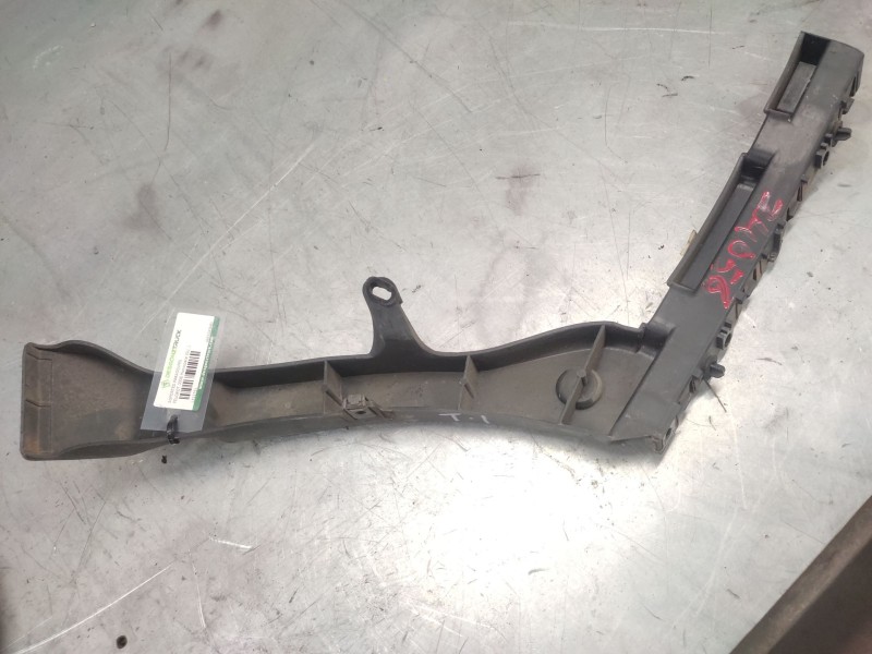 Recambio de soportes paragolpes para peugeot 3008 monospace (0u_) 1.6 hdi referencia OEM IAM 9683045680  TRASERO IZQUIERDO