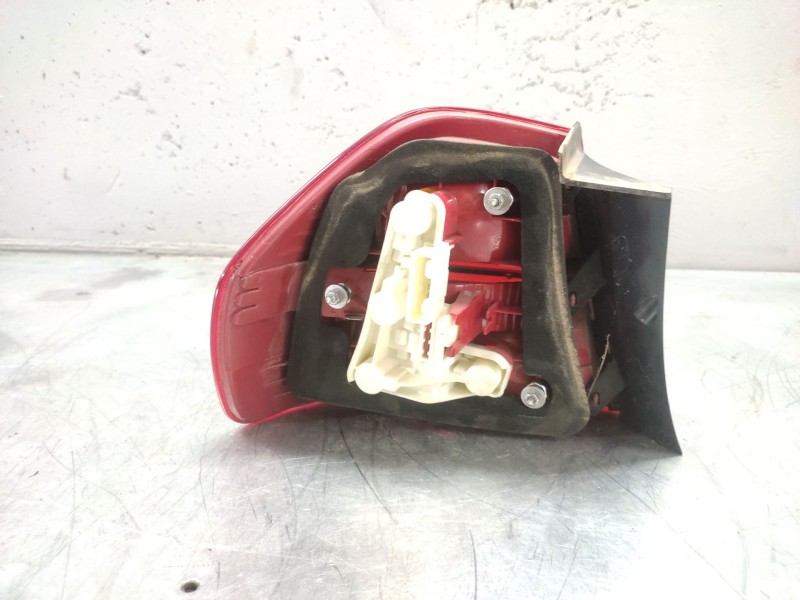 Recambio de piloto trasero derecho para bmw 3 (e90) 320 d referencia OEM IAM   