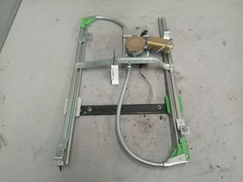 Recambio de elevalunas delantero derecho para daf serie lf45.xxx desde 06 referencia OEM IAM 1400754  