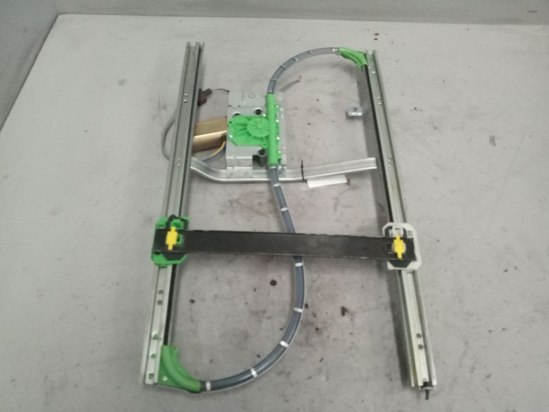 Recambio de elevalunas delantero derecho para daf serie lf45.xxx desde 06 referencia OEM IAM 1400754  