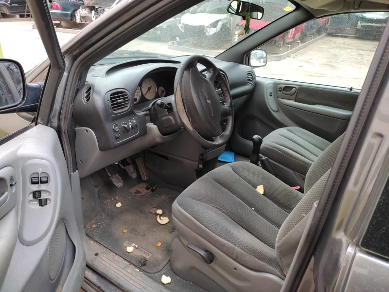 chrysler voyager (rg) del año 2004