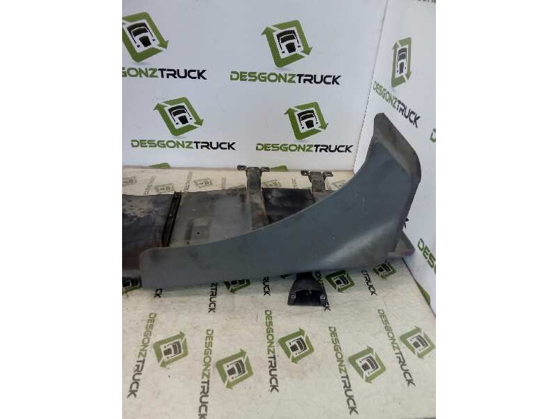 Recambio de guardabarros eje delantero izquierdo para nissan trucks atleon 35.13 referencia OEM IAM   