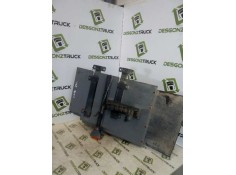 Recambio de guardabarros eje delantero izquierdo para nissan trucks atleon 56.13 referencia OEM IAM    2