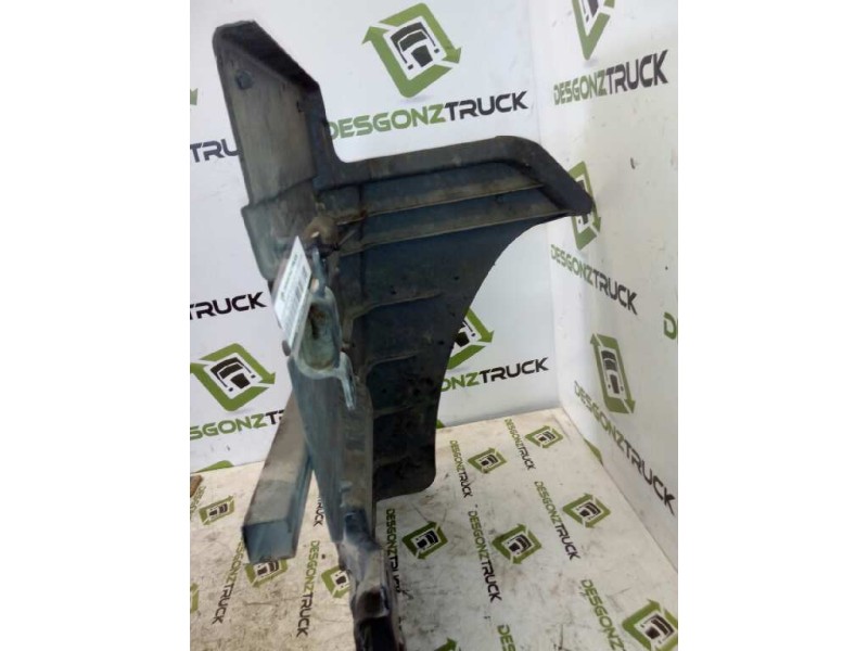 Recambio de guardabarros eje delantero izquierdo para nissan trucks atleon 110 referencia OEM IAM   