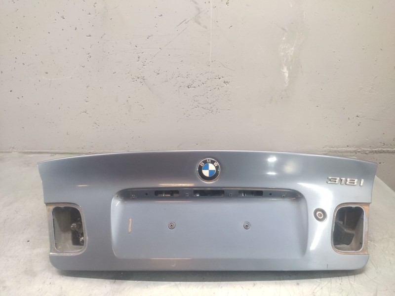 Recambio de tapa maletero para bmw serie 3 berlina (e46) 318d referencia OEM IAM   