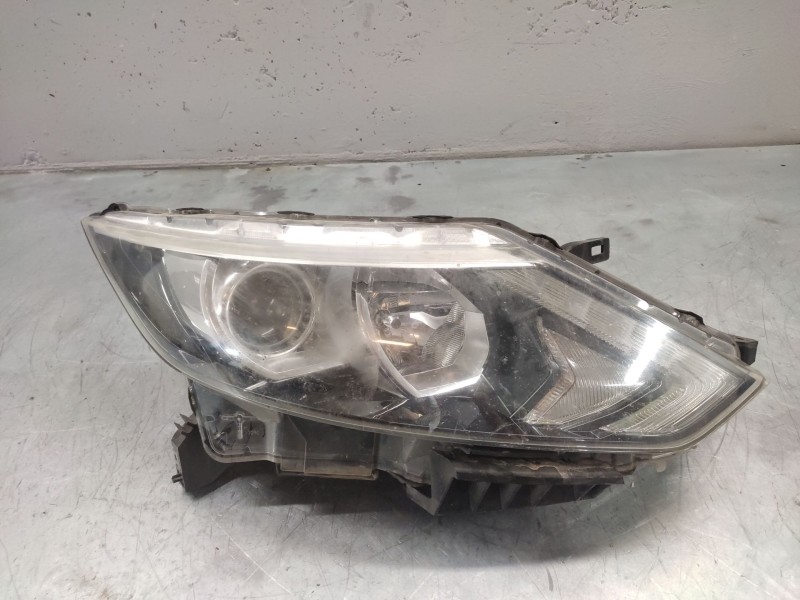 Recambio de faro derecho para nissan qashqai ii suv (j11, j11_) 1.3 dig-t referencia OEM IAM   