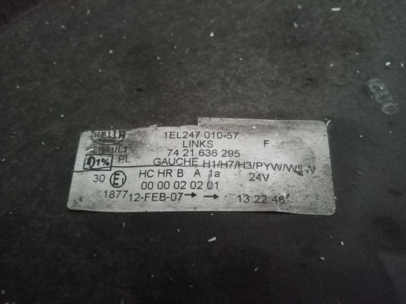 Recambio de faro izquierdo para renault premium distribution referencia OEM IAM 7421636295  