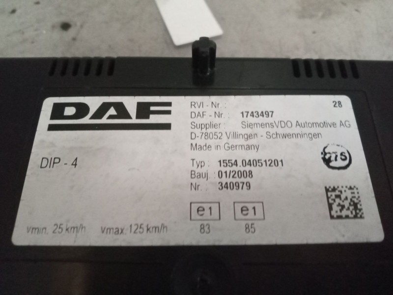 Recambio de cuadro instrumentos para daf serie xf105.xxx 12.9 diesel referencia OEM IAM 1743497  