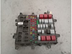 Recambio de caja reles / fusibles para renault premium distribution referencia OEM IAM 7421079590  