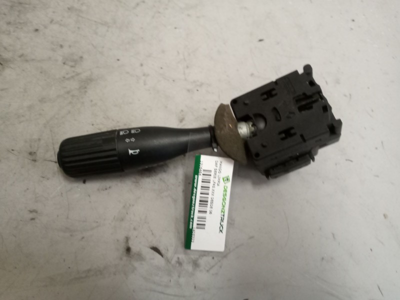 Recambio de mando limpia para daf serie lf45.xxx desde 06 referencia OEM IAM 1405323  