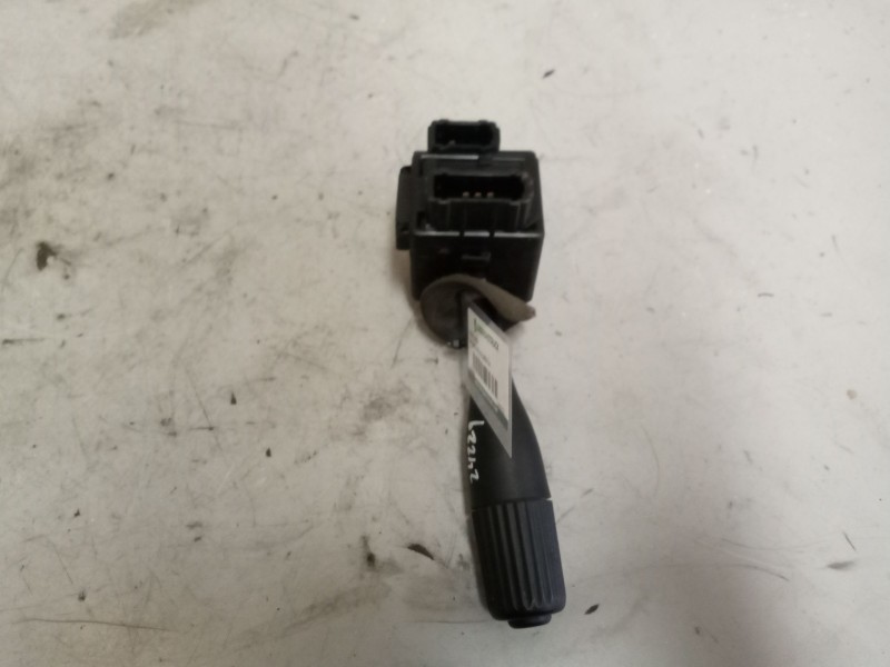 Recambio de mando limpia para daf serie lf45.xxx desde 06 referencia OEM IAM 1405323  