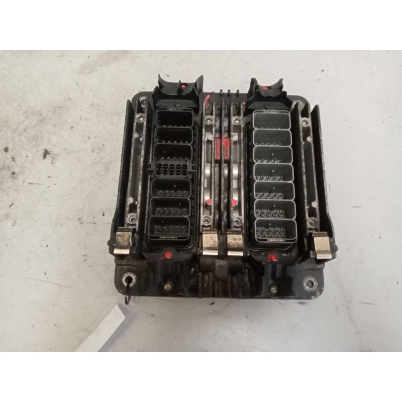 Recambio de centralita motor edc para scania p,g,r,t - series g 440, r 440 referencia OEM IAM 2023093  DC1310