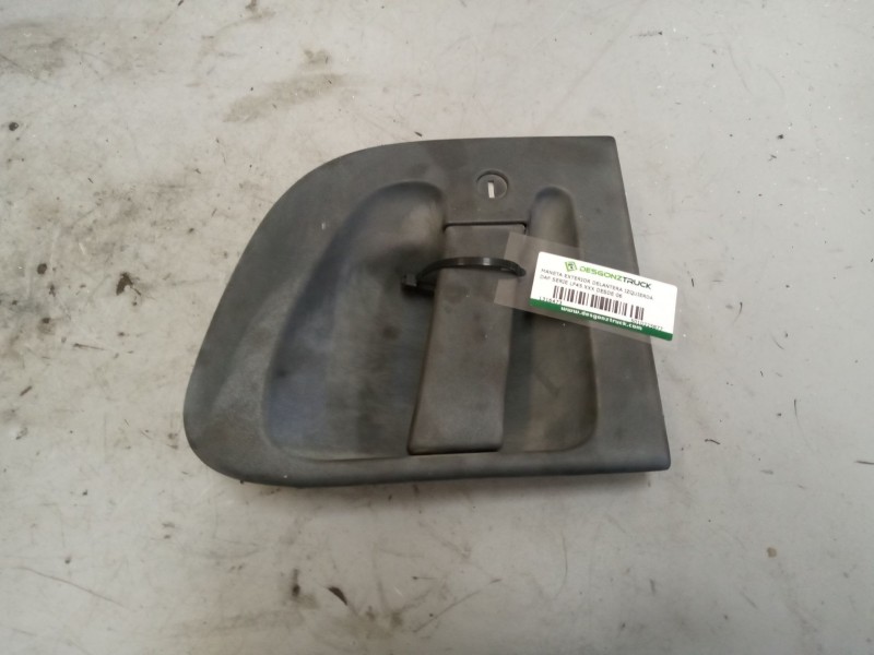 Recambio de maneta exterior delantera izquierda para daf serie lf45.xxx desde 06 referencia OEM IAM 5010225877  