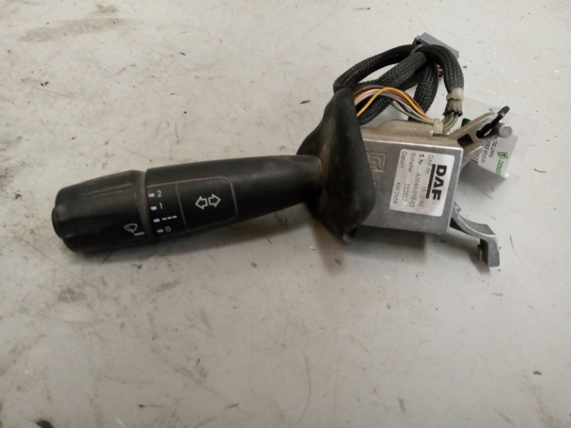 Recambio de mando limpia para daf serie xf105.xxx 12.9 diesel referencia OEM IAM 1615080  