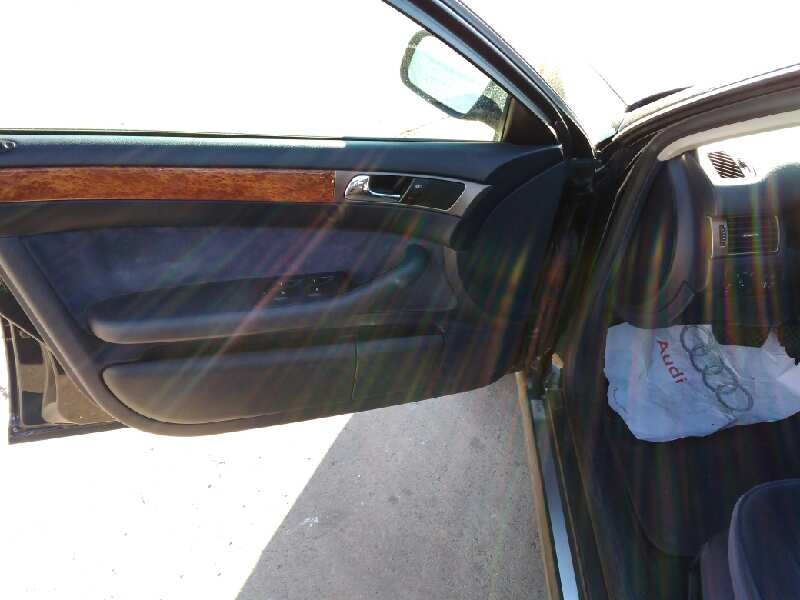 audi a6 berlina (4b2) del año 2001