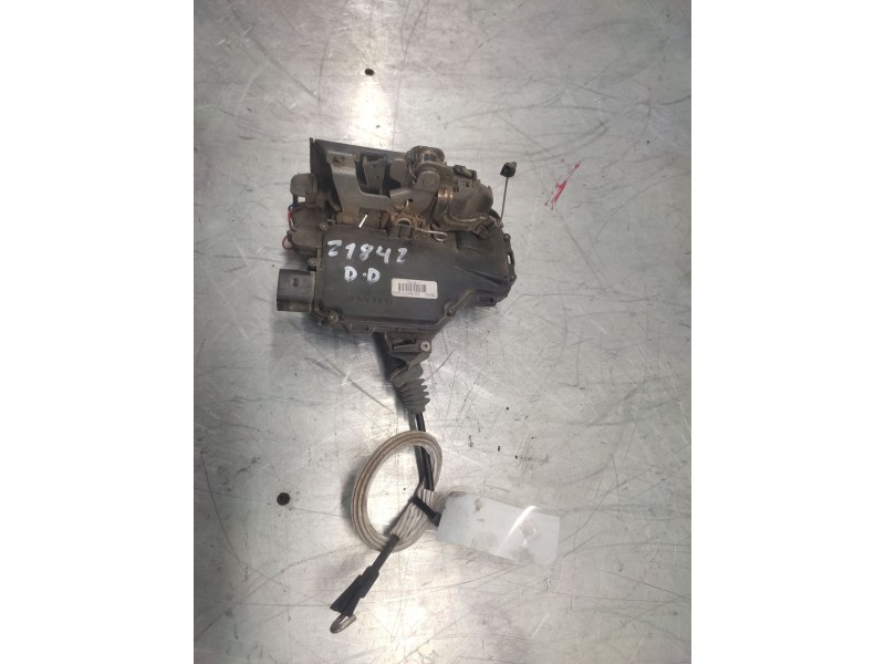 Recambio de cerradura puerta delantera derecha para seat toledo (1m2) signo referencia OEM IAM 3B1837016AD  8 PINS