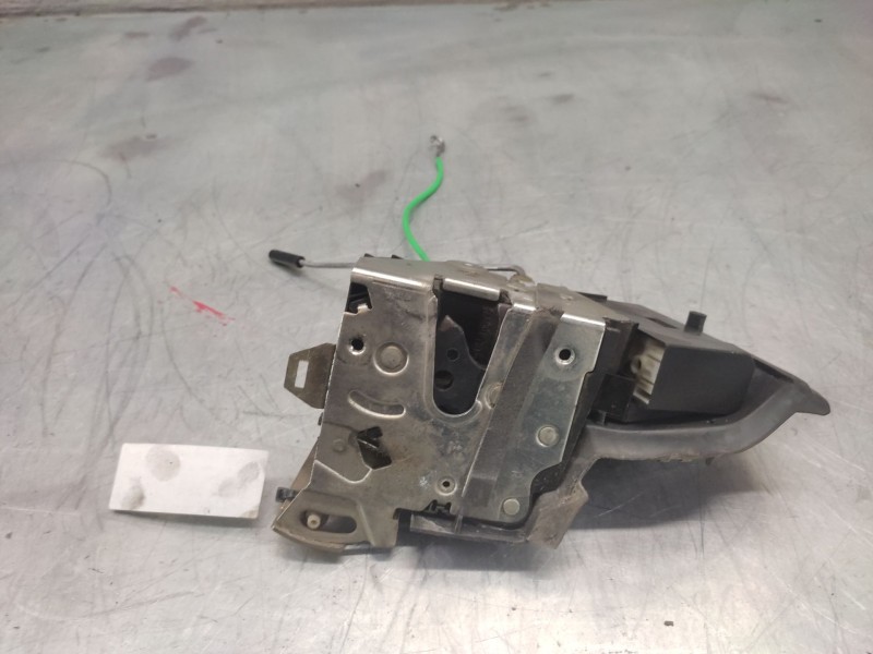 Recambio de cerradura puerta delantera derecha para bmw serie 5 berlina (e39) 530d referencia OEM IAM 67118352165  4 PINS