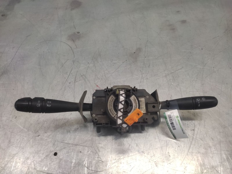 Recambio de mando multifuncion para opel movano combi medio 3.5t referencia OEM IAM 7700354626  