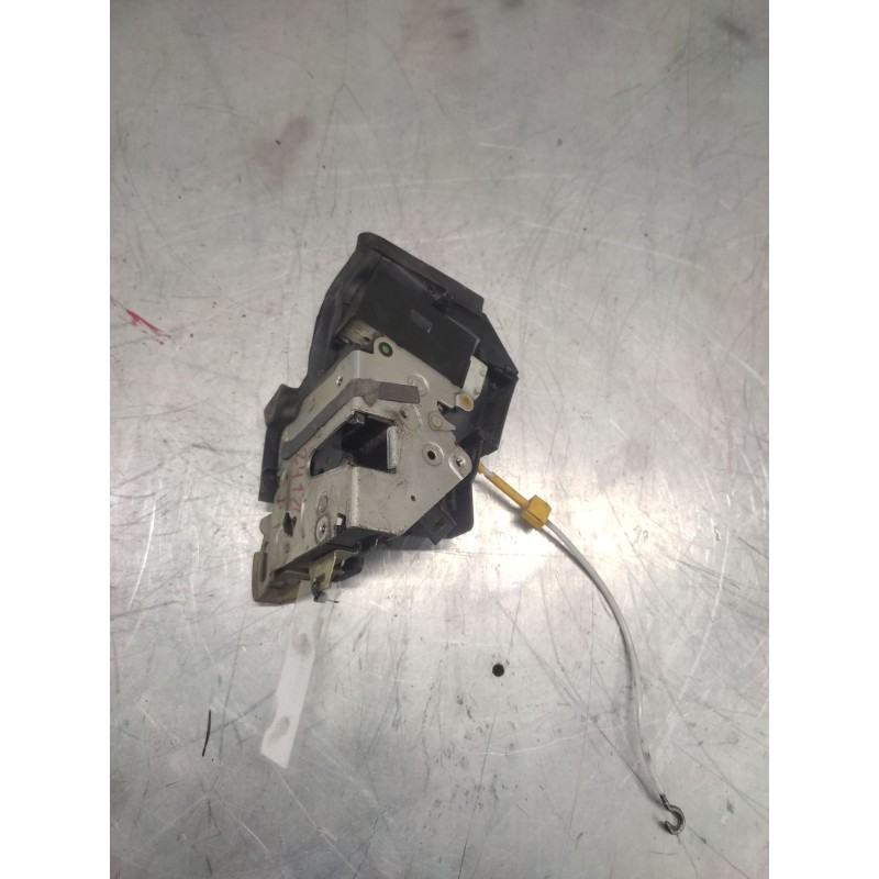 Recambio de cerradura puerta delantera izquierda para bmw serie 5 berlina (e39) 530d referencia OEM IAM 67118352165  4 PINS