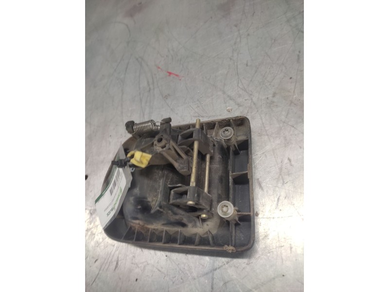 Recambio de maneta exterior delantera izquierda para opel movano combi medio 3.5t referencia OEM IAM 7700352488  